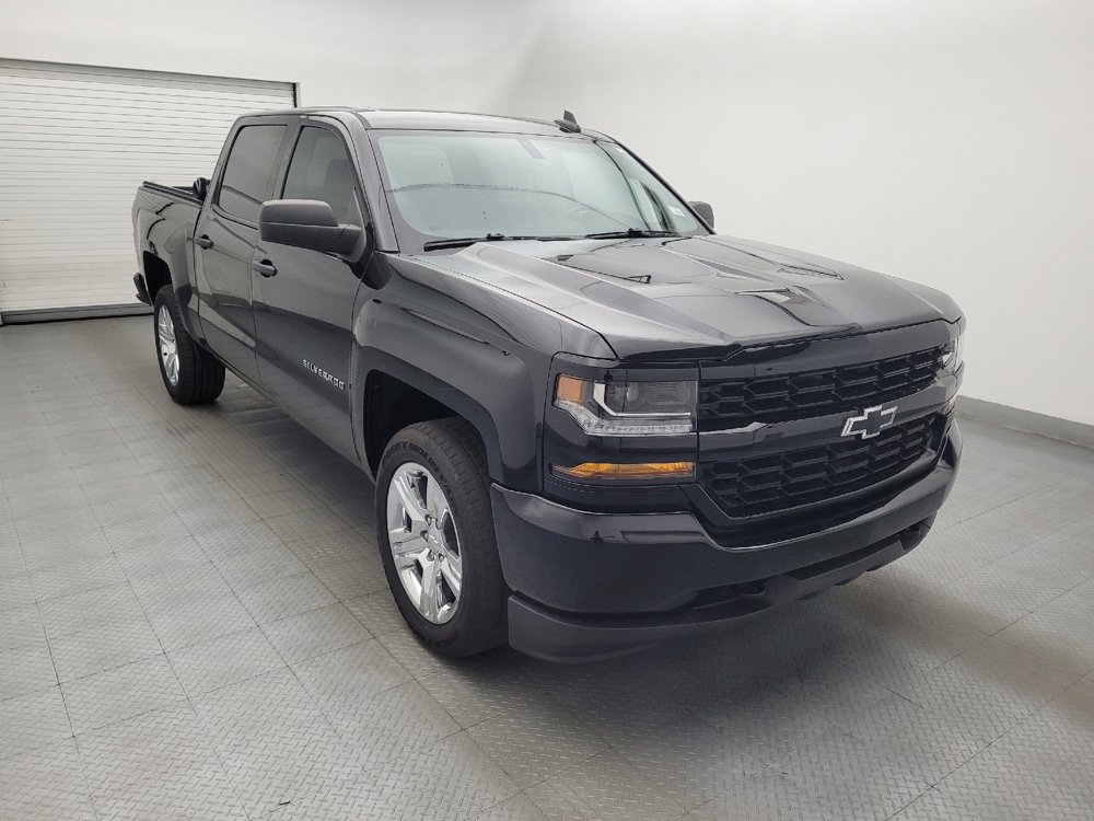 Used 2018 Chevrolet Silverado 1500 Custom w/ Custom Value Package RWD image 13