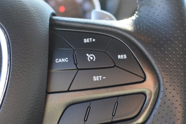 Used 2022 Dodge Challenger R/T w/ Plus Package image 20