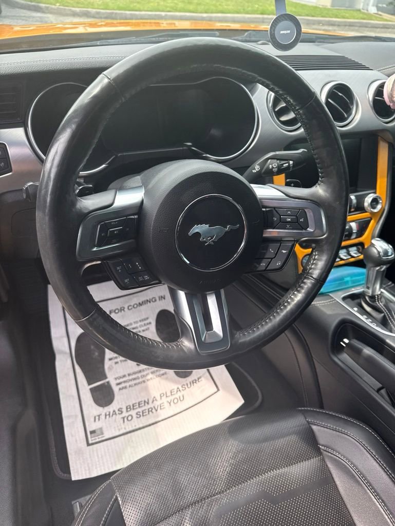 Used 2022 Ford Mustang GT Premium RWD image 13