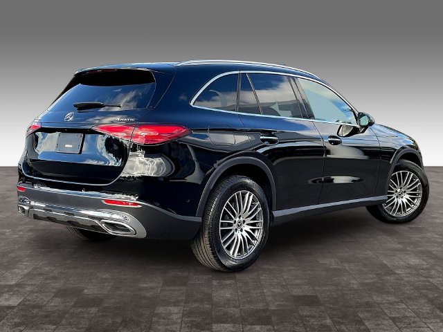 Used 2026 Mercedes-Benz GLC 300 4MATIC image 5