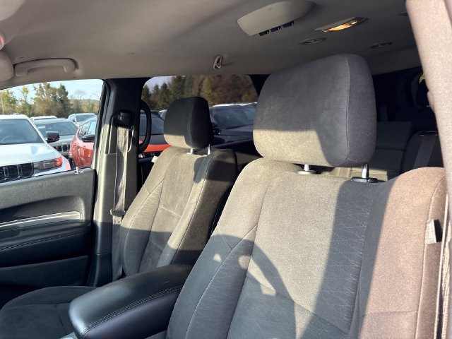 Used 2019 Dodge Durango SXT AWD/4WD image 9