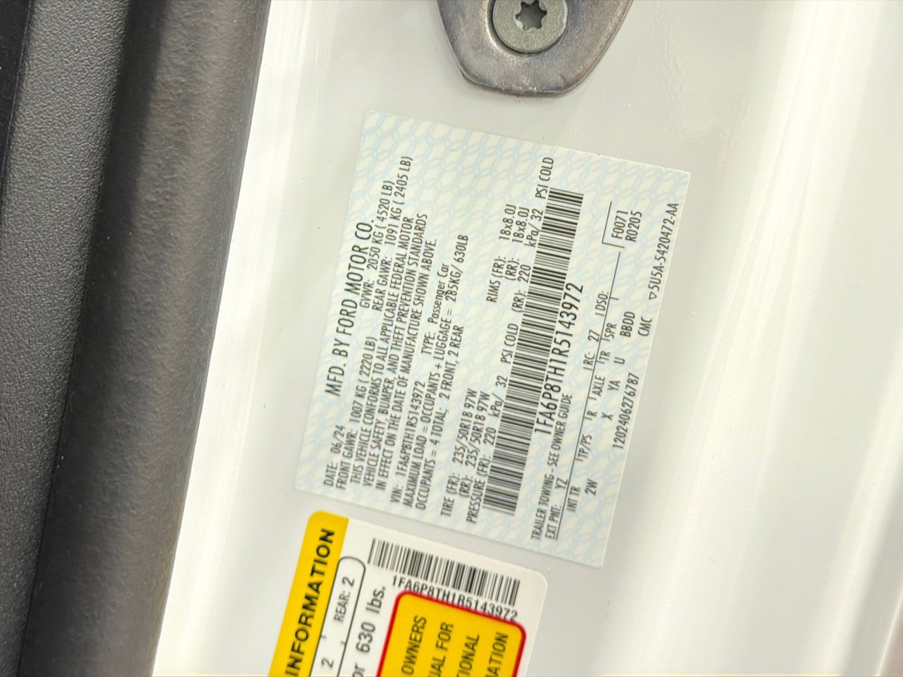 Used 2024 Ford Mustang Coupe image 30