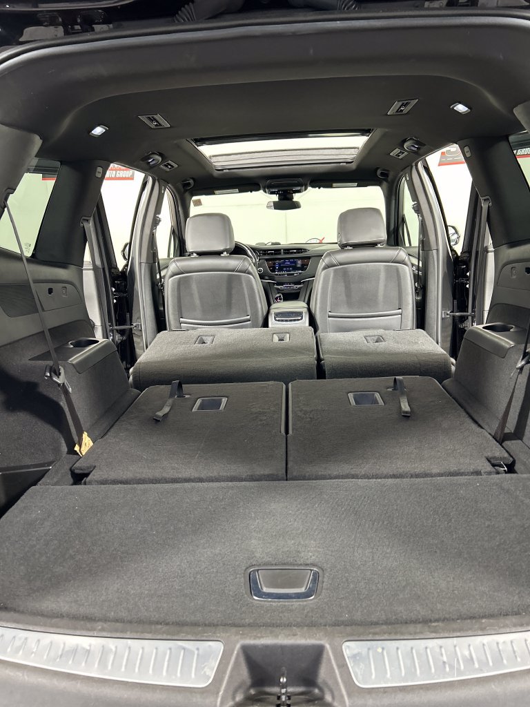 Used 2024 Cadillac XT6 Luxury AWD/4WD image 23