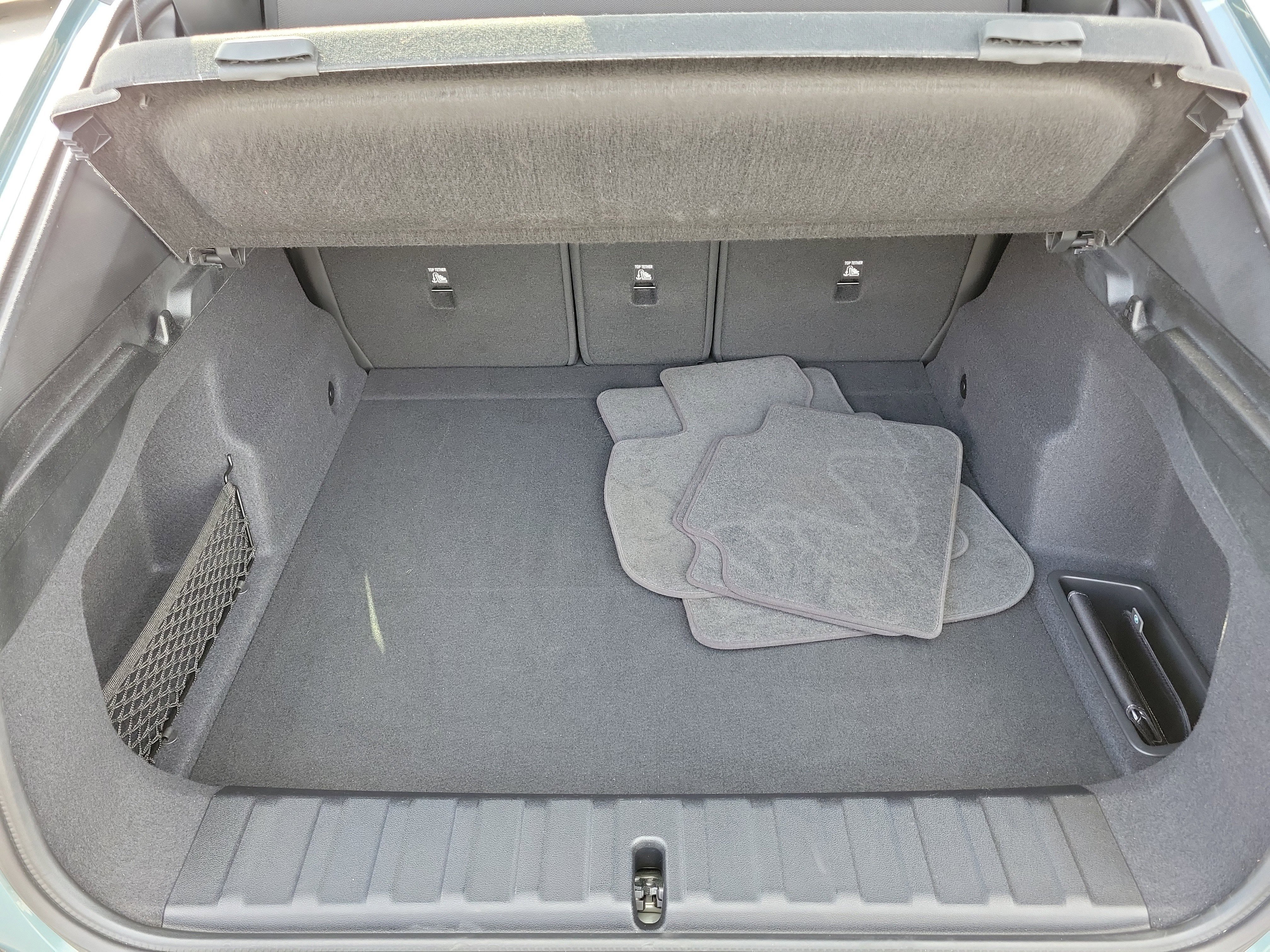 Used 2025 BMW X2 xDrive28i image 8