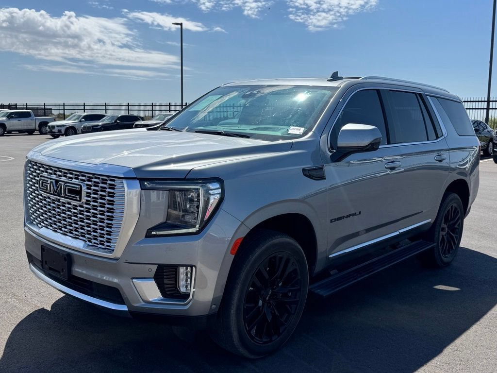 Used 2024 GMC Yukon Denali w/ Advanced Technology Package