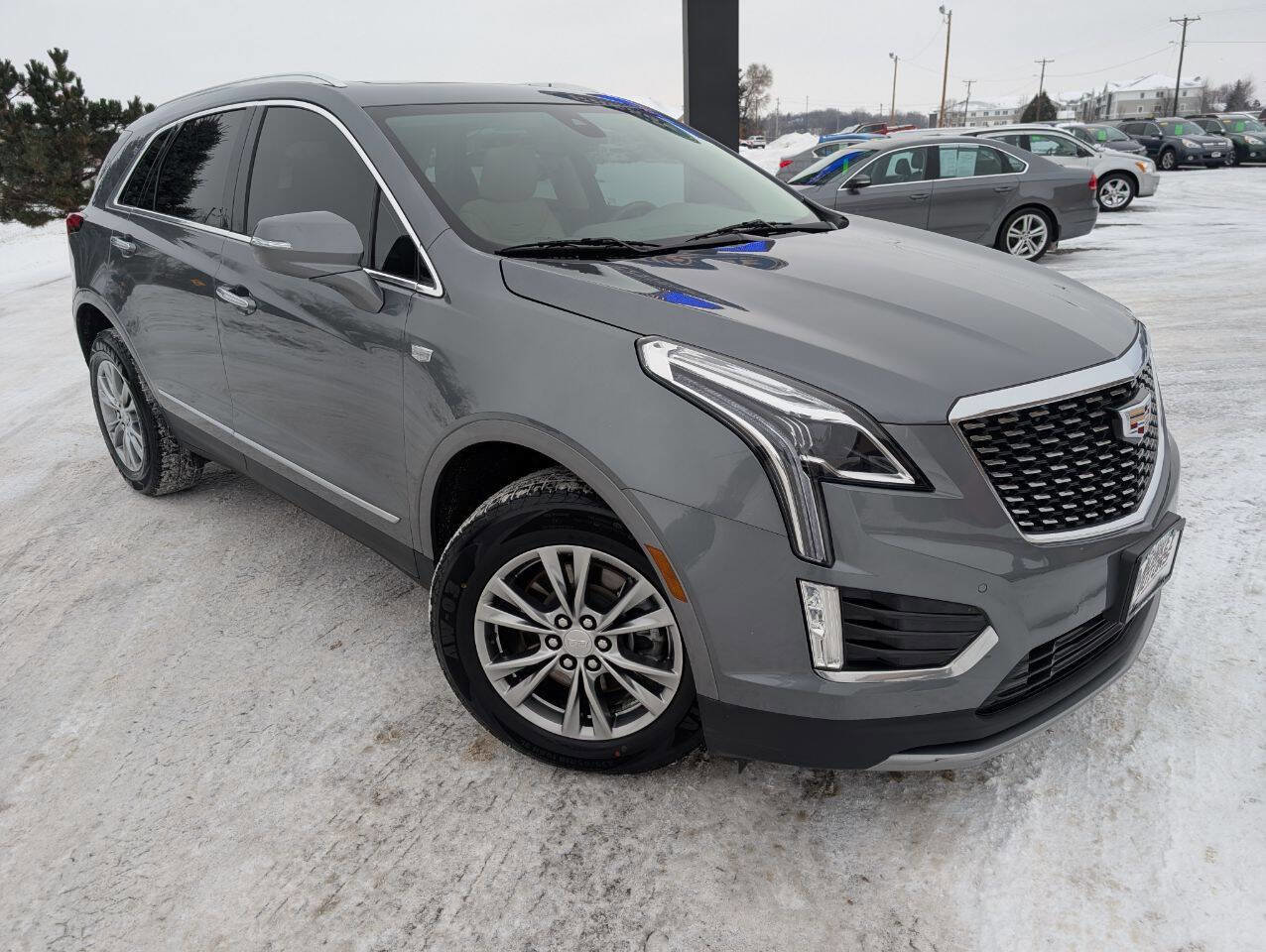Used 2022 Cadillac XT5 Premium Luxury image 3