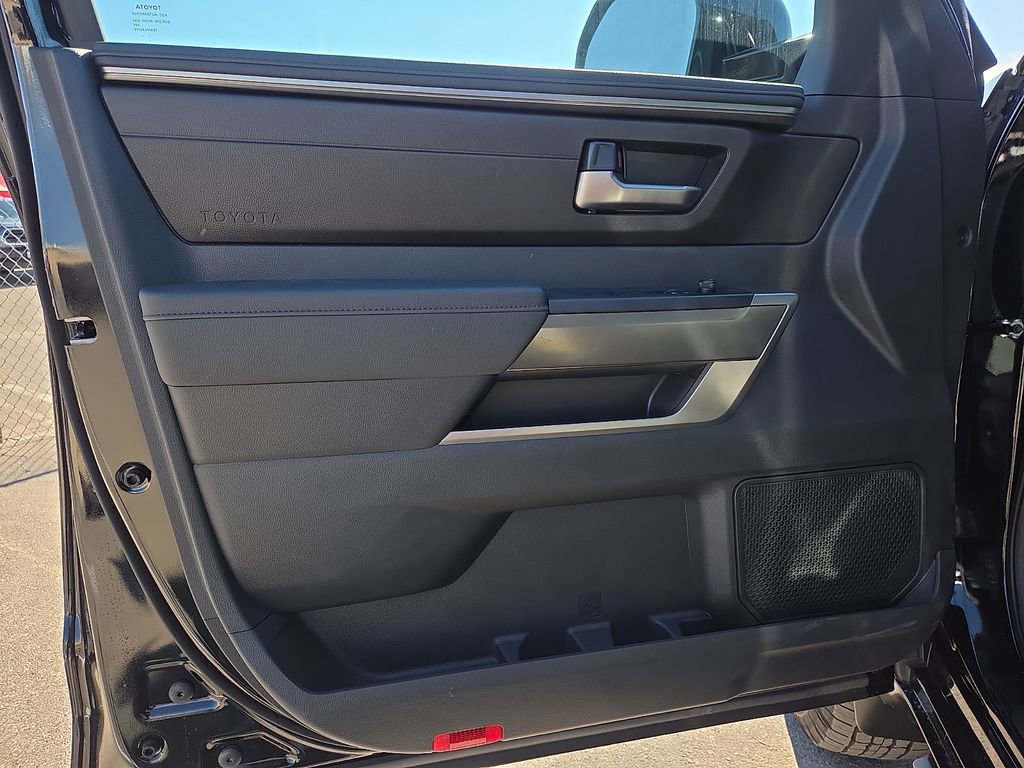 New 2026 Toyota Tundra SR5 AWD/4WD image 17