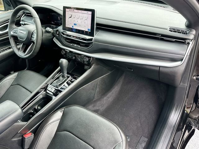 Used 2023 Jeep Compass High Altitude w/ Driver Assist Group I image 31