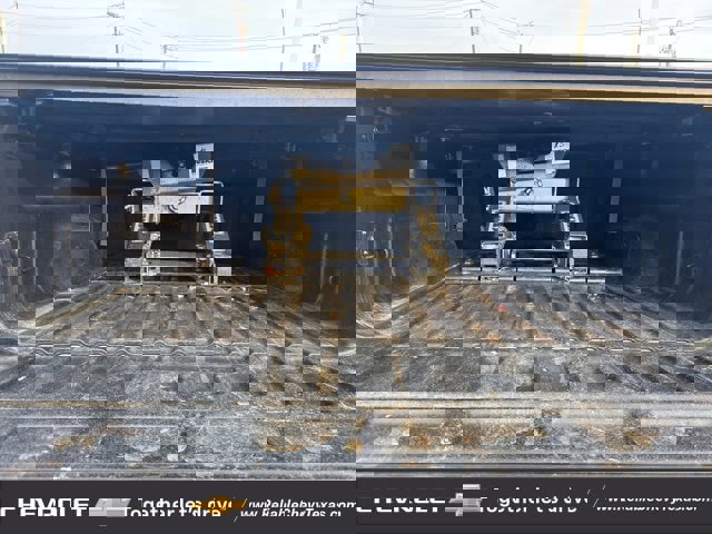 Used 2017 Chevrolet Silverado 2500 High Country w/ Duramax Plus Package image 10