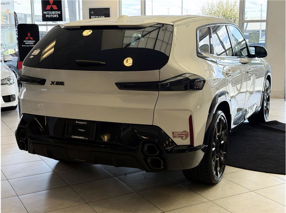 Used 2023 BMW XM AWD/4WD image 5