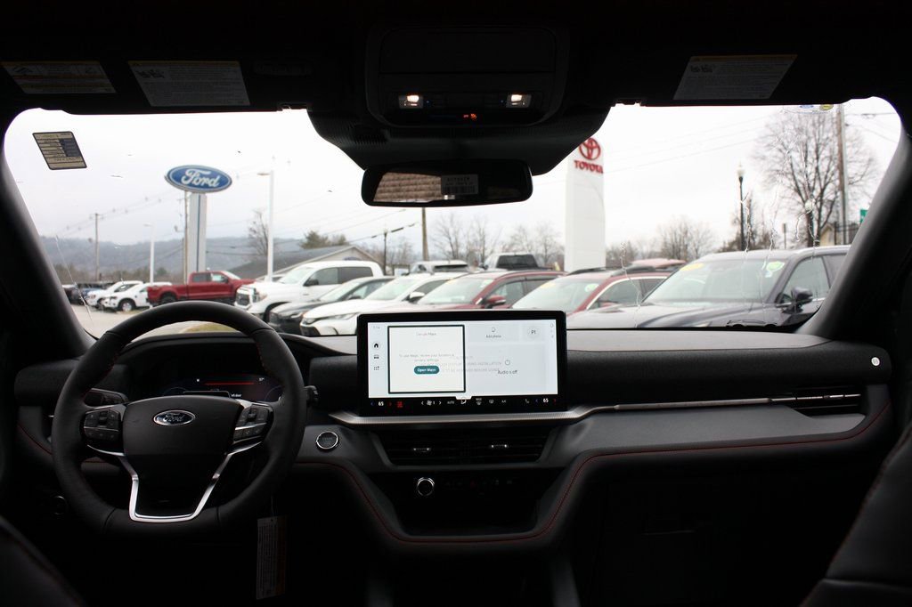 New 2026 Ford Explorer ST-Line w/ ST-Line Street Pack image 19