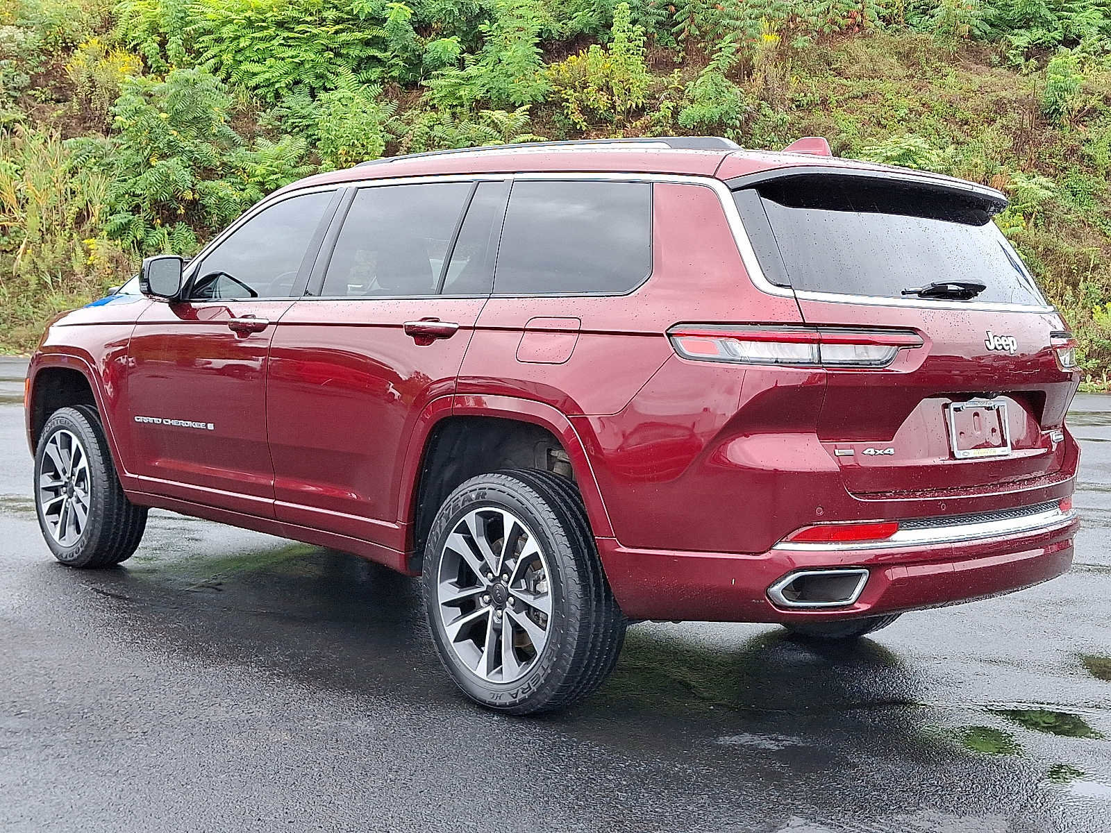 Used 2022 Jeep Grand Cherokee L Overland image 5