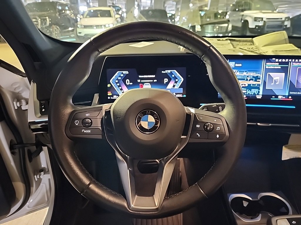 Used 2023 BMW X1 xDrive28i image 4