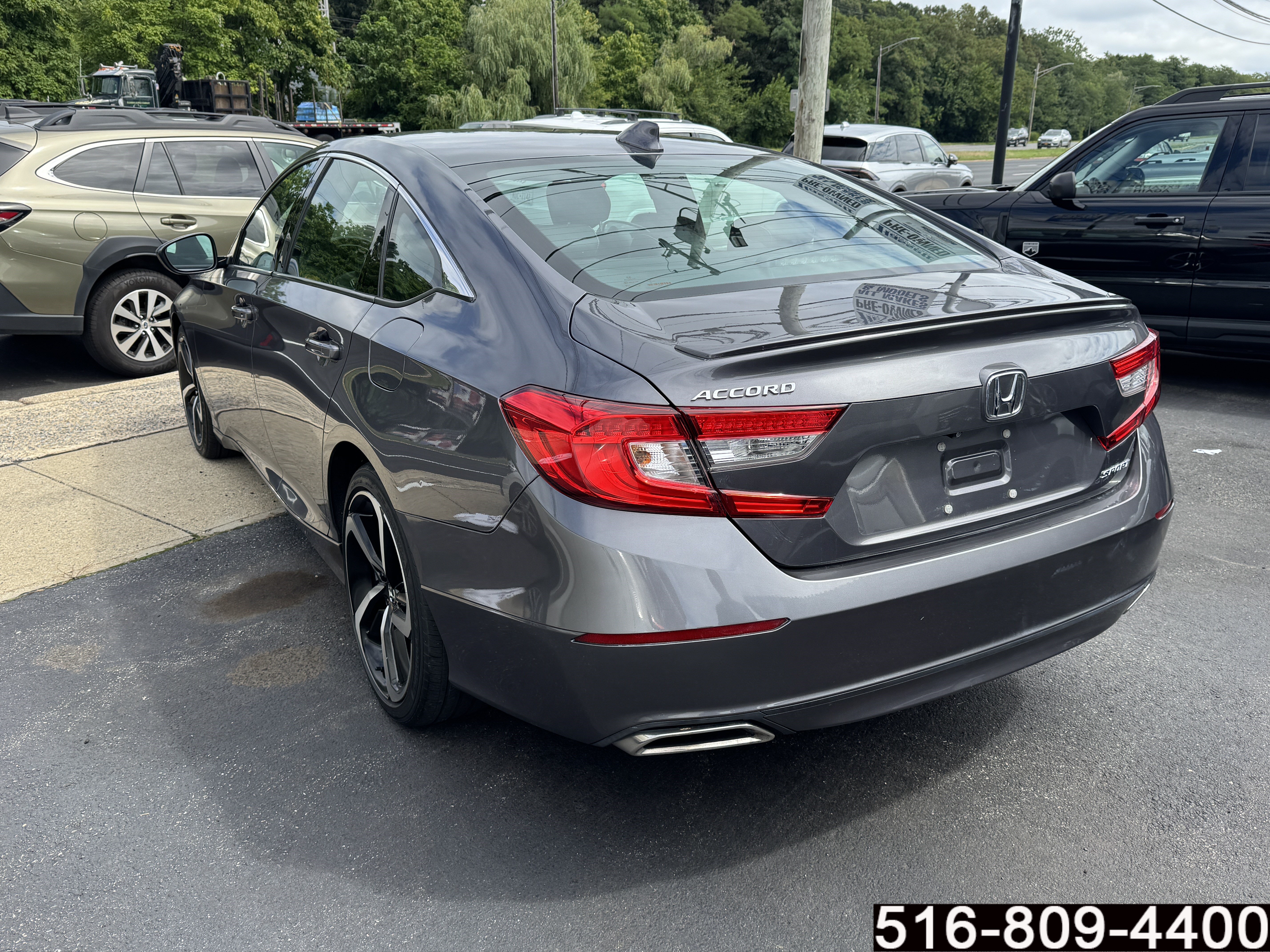 Used 2018 Honda Accord Sport image 7