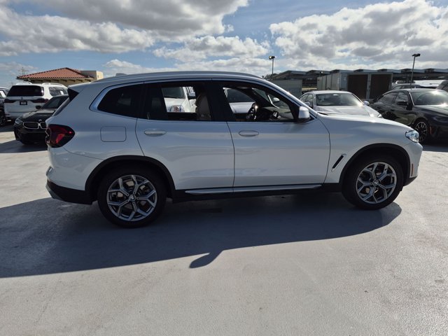 Certified 2024 BMW X3 xDrive30i w/ Convenience Package AWD/4WD image 4