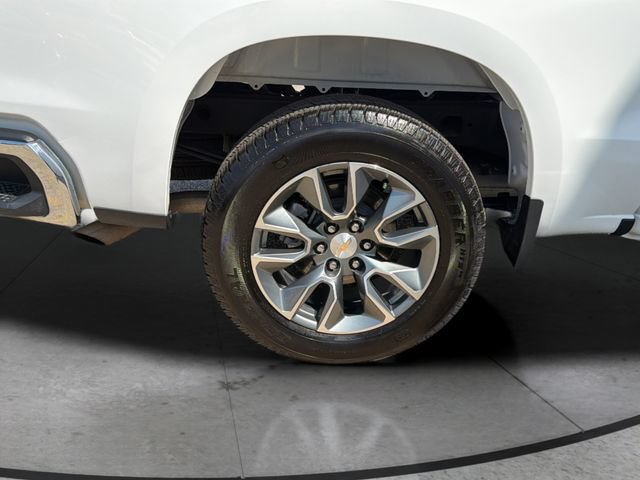 Used 2026 Chevrolet Silverado 1500 LT AWD/4WD image 29
