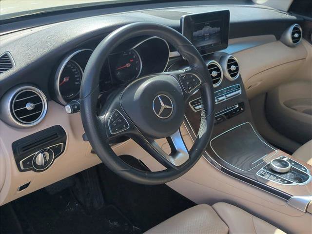 Used 2019 Mercedes-Benz GLC 300 image 9