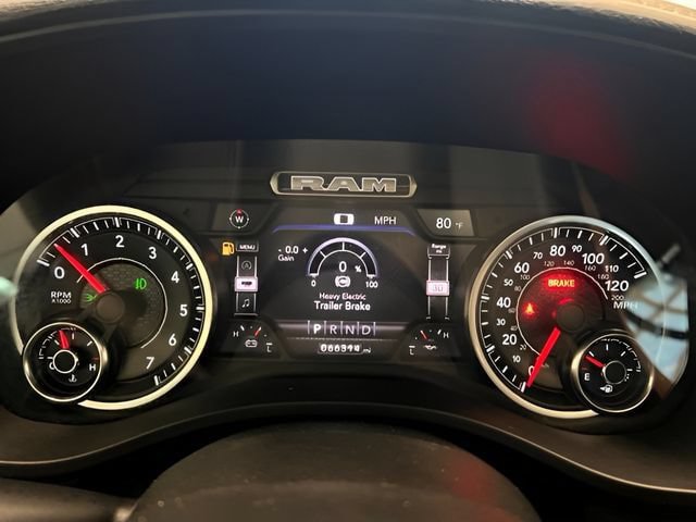Used 2020 RAM 1500 Laramie AWD/4WD image 20
