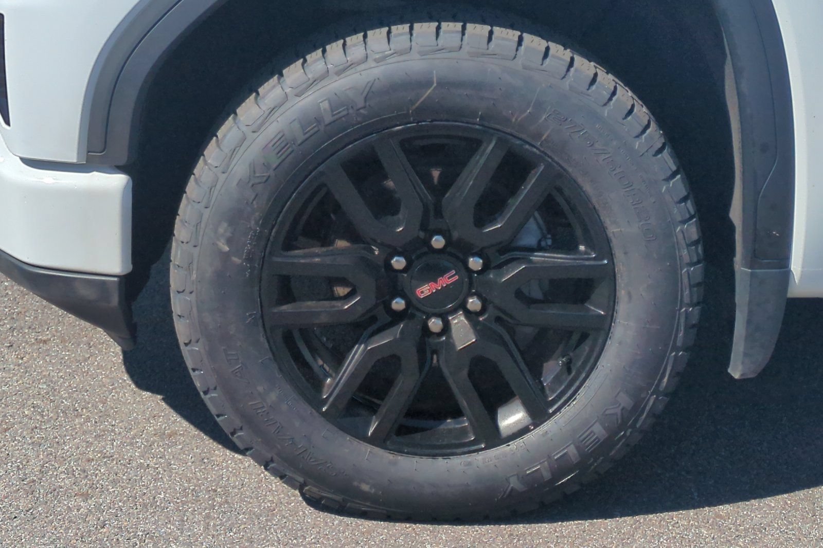 Used 2022 GMC Sierra 1500 Elevation w/ X31 Off-Road Package AWD/4WD image 43