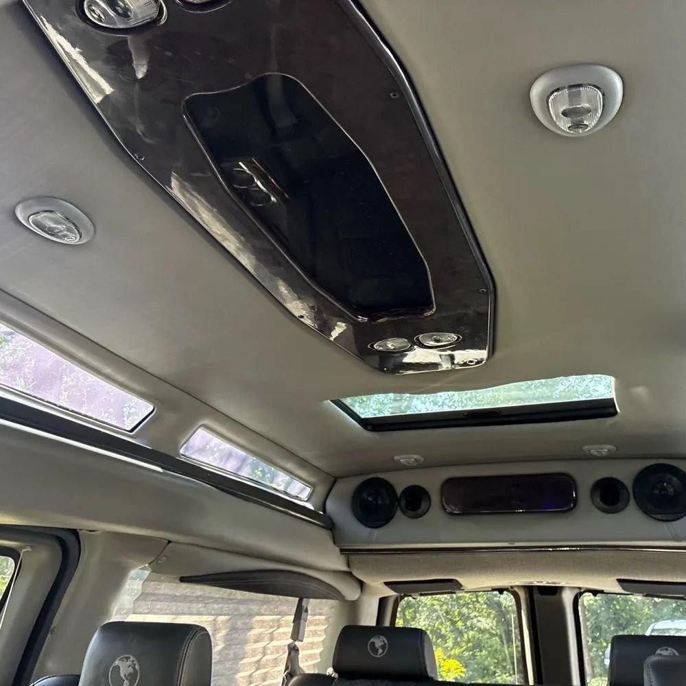 Used 2021 Chevrolet Express 2500 LS w/ Enhanced Convenience Package RWD image 20