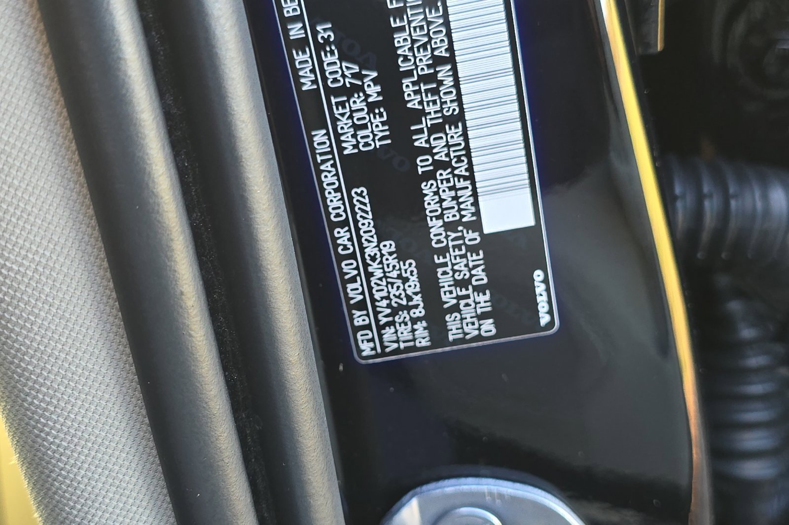 Used 2022 Volvo V60 T5 Cross Country w/ Advanced Package image 33