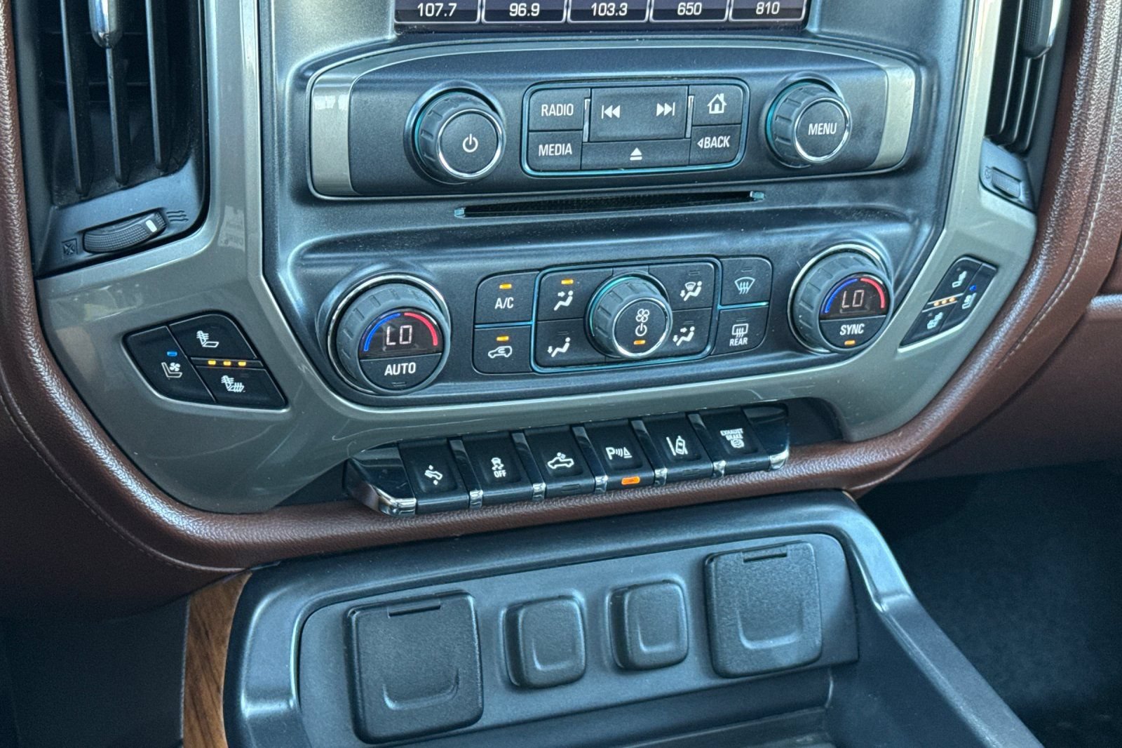 Used 2017 Chevrolet Silverado 2500 High Country w/ Duramax Plus Package AWD/4WD image 25