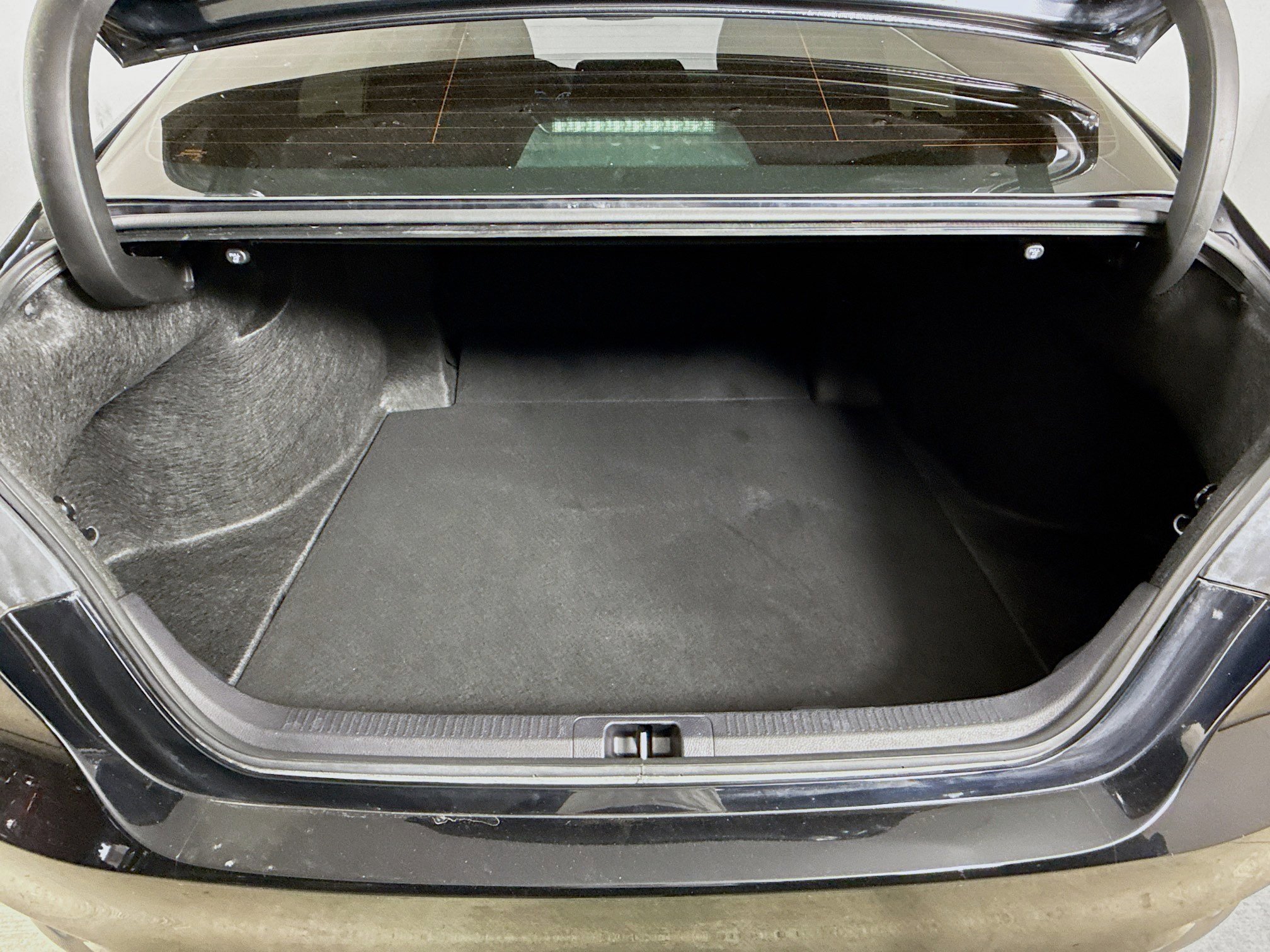 Used 2024 Toyota Camry LE image 31