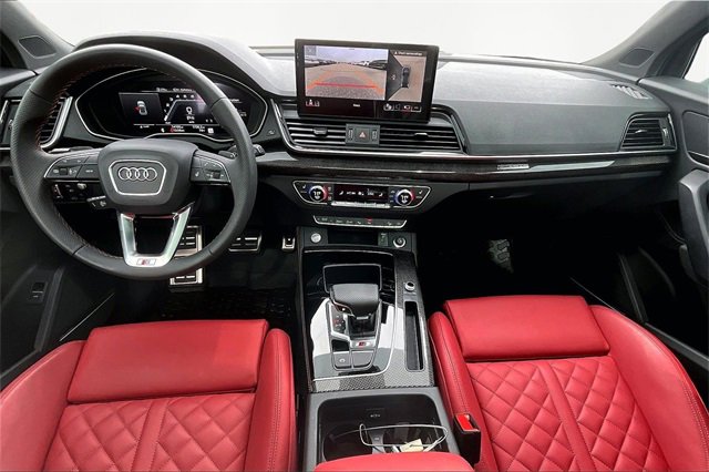 Used 2024 Audi SQ5 Prestige w/ Prestige Package image 15