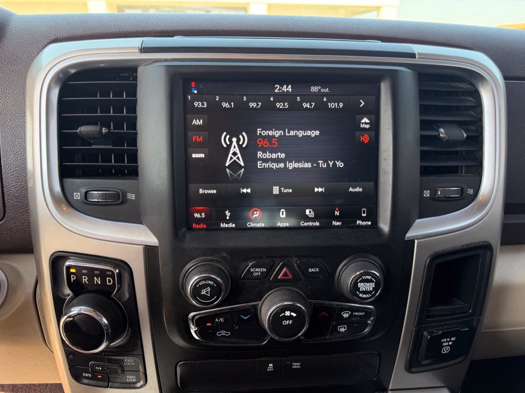 Used 2018 RAM 1500 Classic SLT w/ Luxury Group AWD/4WD image 31