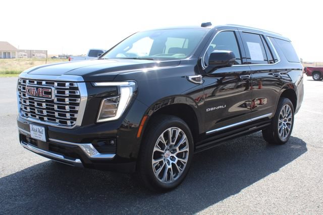 Used 2025 GMC Yukon Denali w/ Denali Reserve Package AWD/4WD image 10