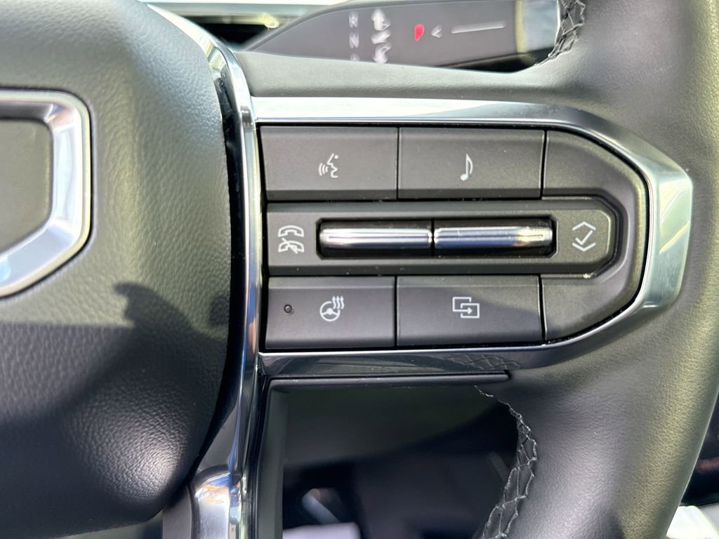 Used 2025 GMC Sierra EV Denali AWD/4WD image 20