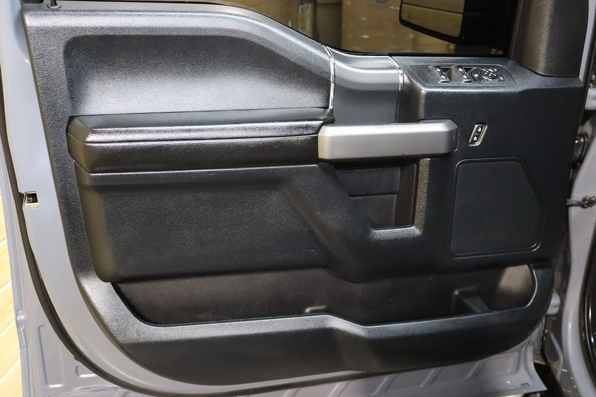Used 2019 Ford F150 XLT w/ Equipment Group 302A Luxury AWD/4WD image 37