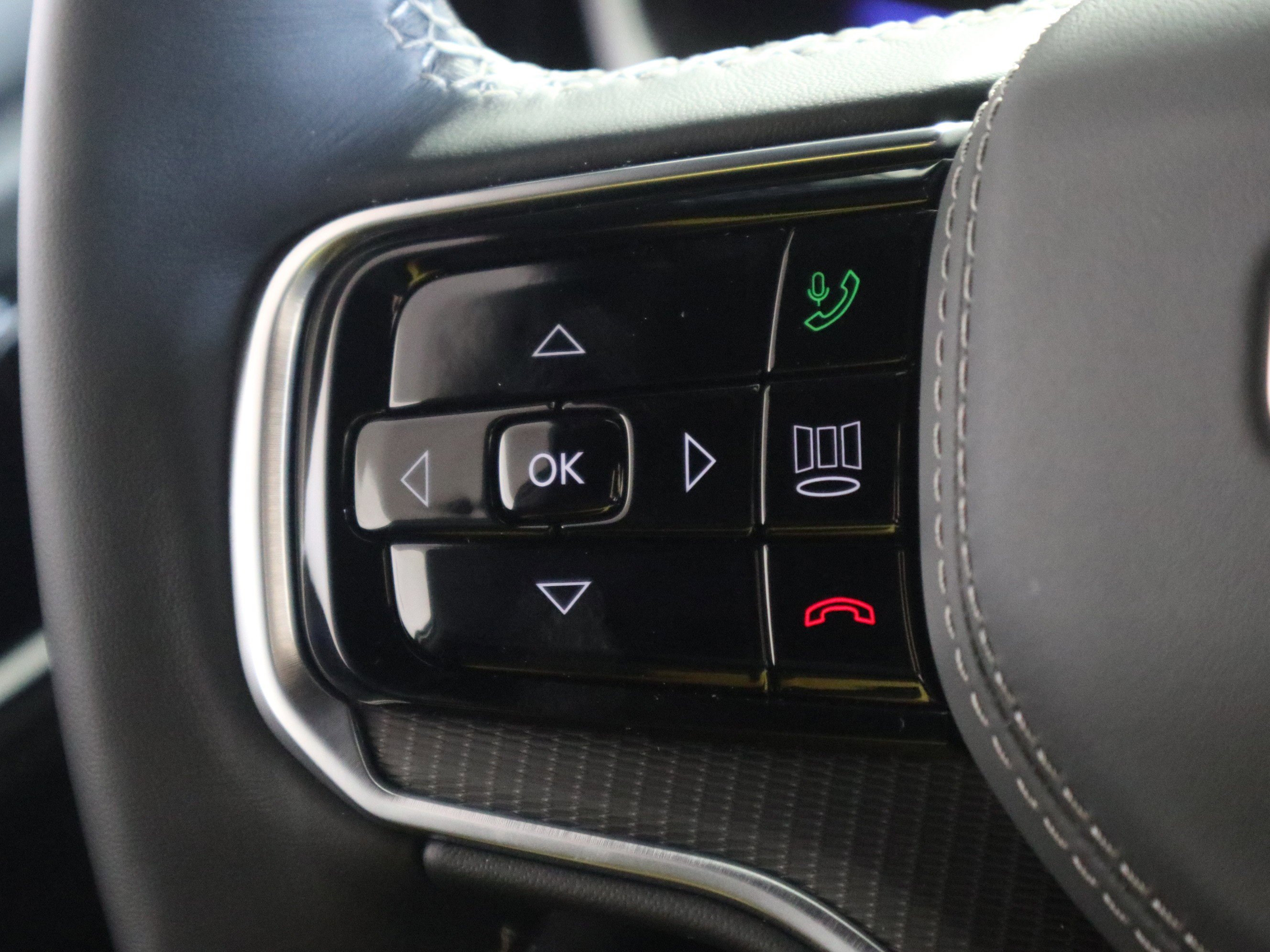 New 2026 Jeep Grand Wagoneer Summit image 30