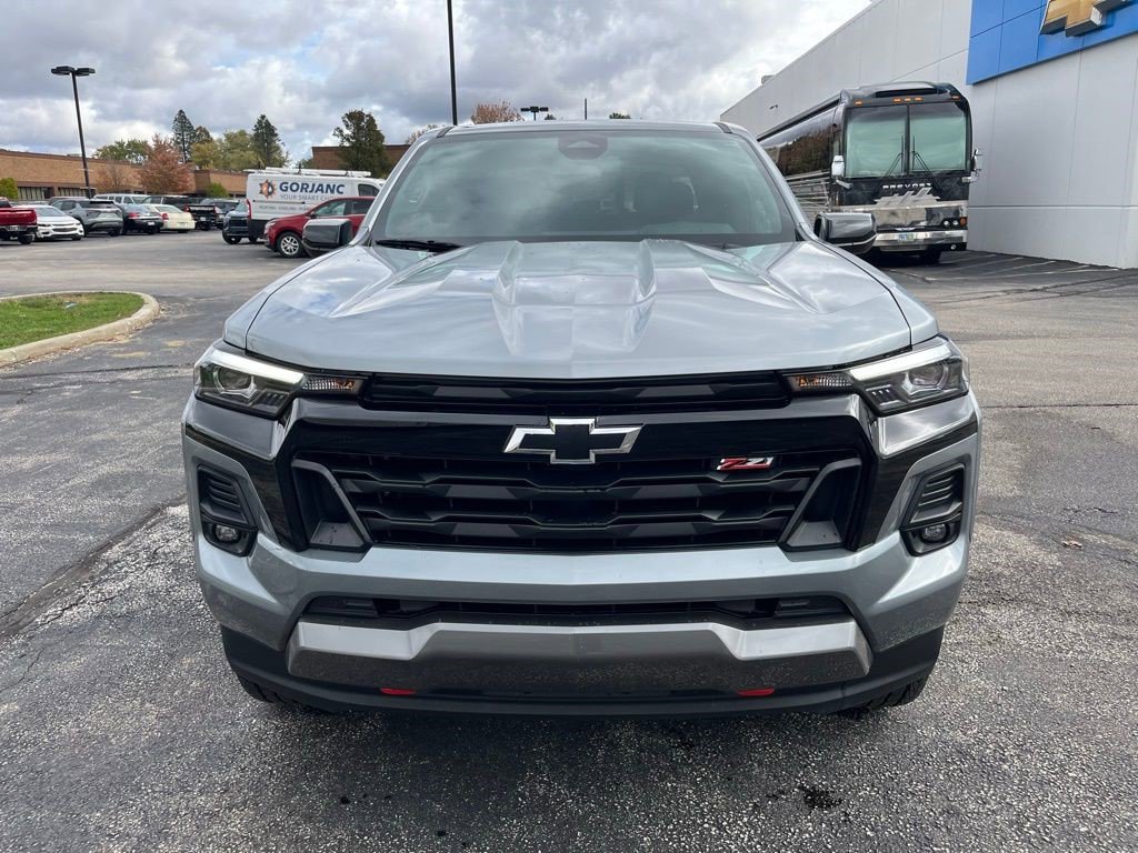 Certified 2024 Chevrolet Colorado Z71 w/ Z71 Convenience Package 2 image 2