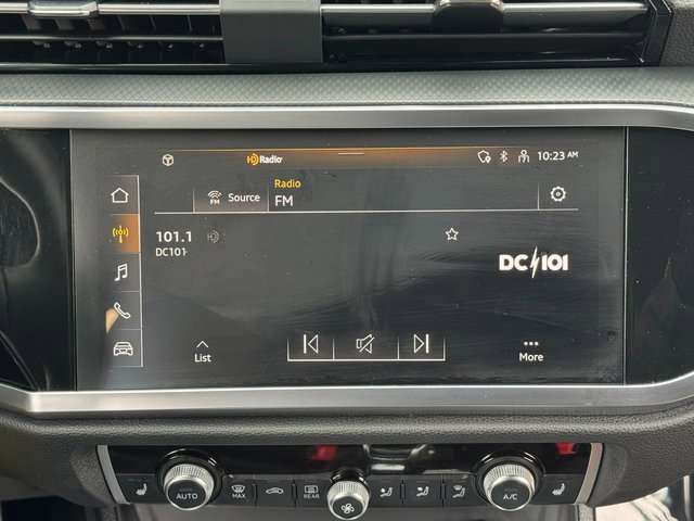 Used 2025 Audi Q3 2.0T Premium image 5