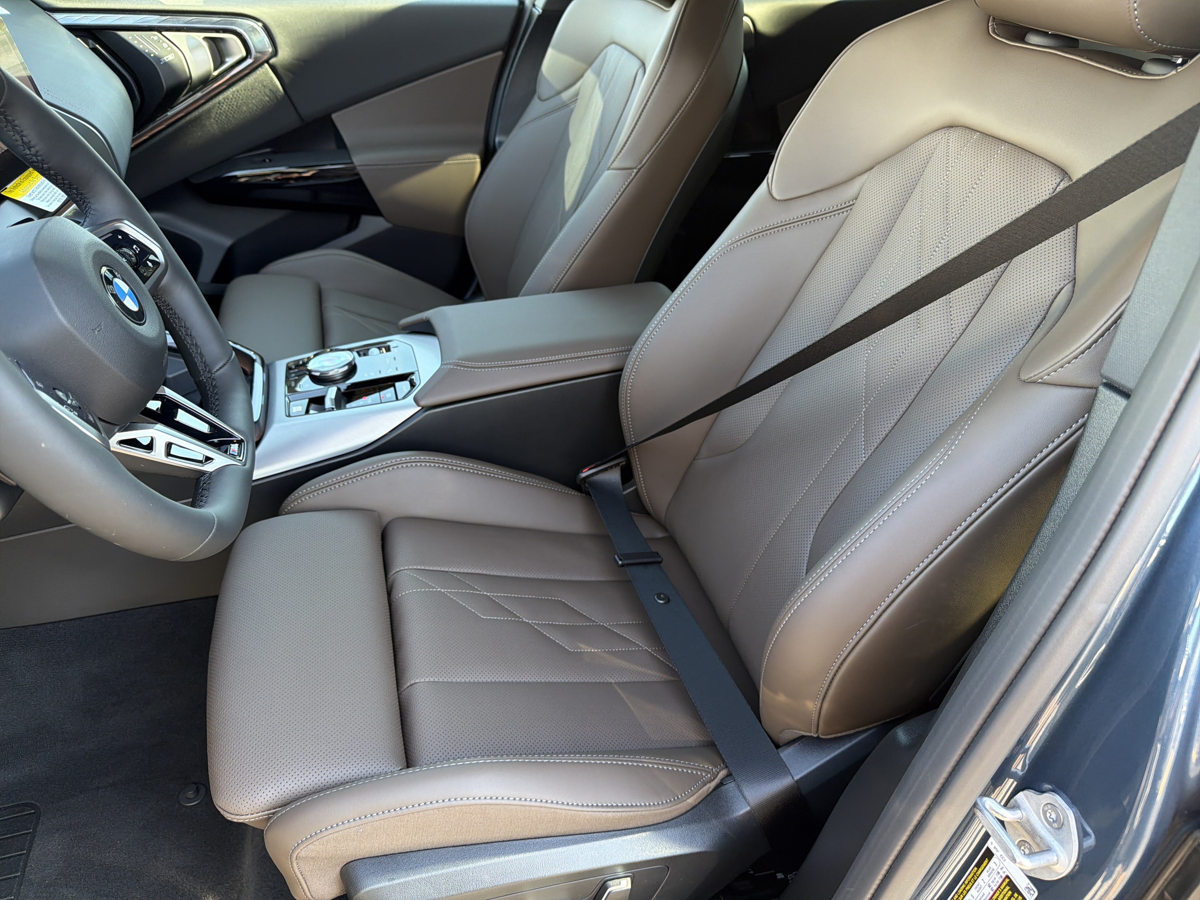 New 2026 BMW X3 xDrive30i w/ Premium Package AWD/4WD image 15