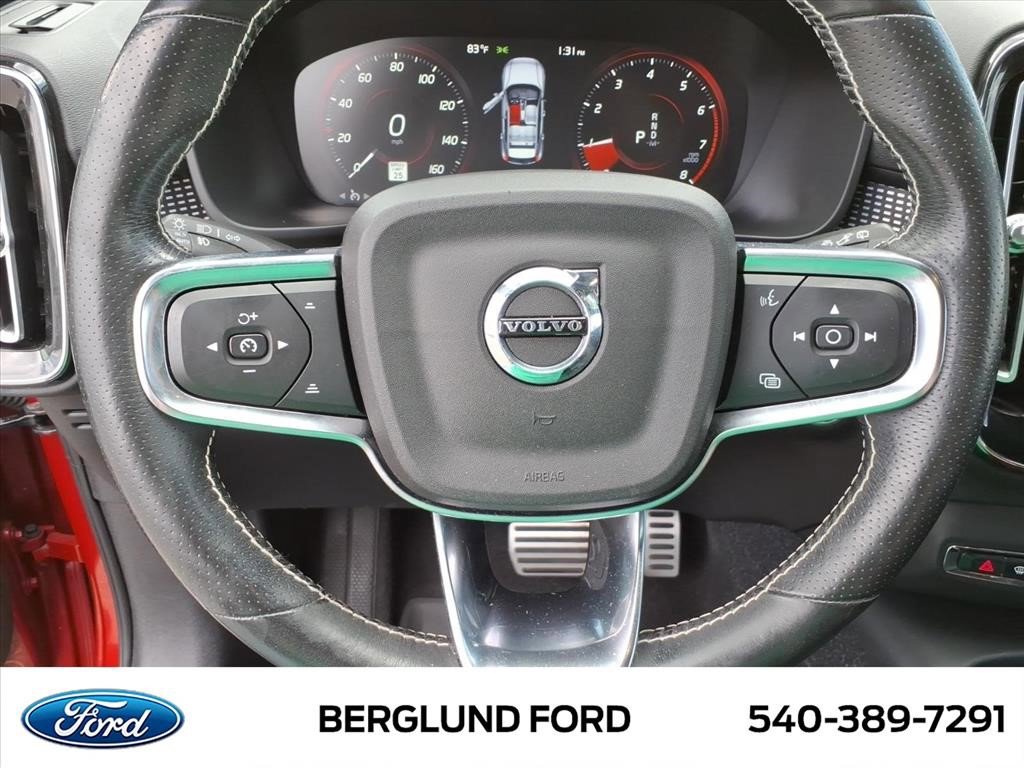 Used 2021 Volvo XC40 T5 R-Design w/ Climate Package image 19