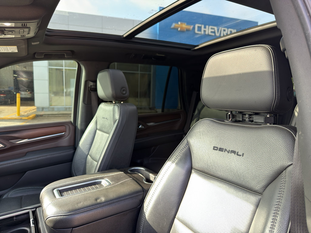 Certified 2021 GMC Yukon Denali w/ Denali Premium Package RWD image 22