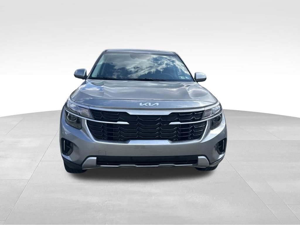 Used 2024 Kia Seltos LX image 9