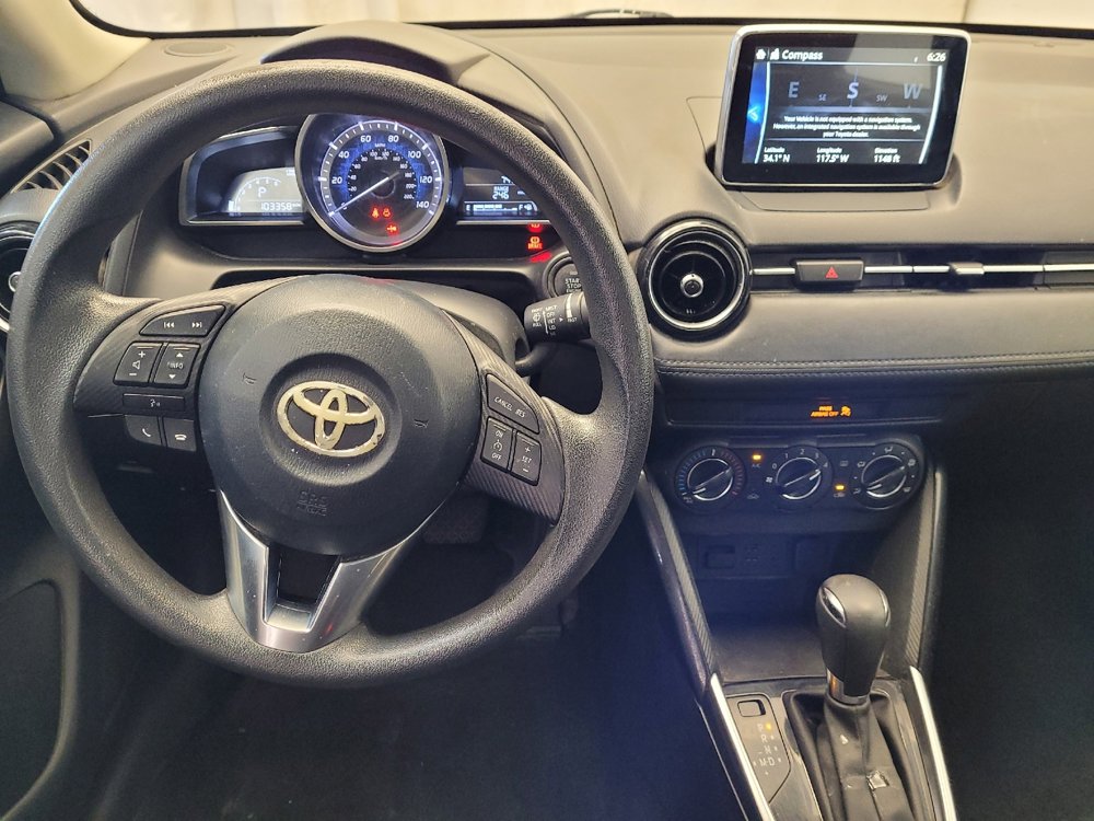 Used 2017 Toyota Yaris iA FWD image 22