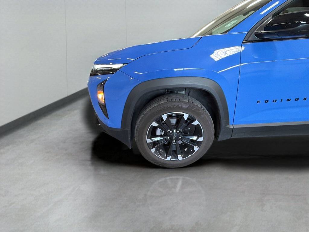 Used 2026 Chevrolet Equinox RS AWD/4WD image 47