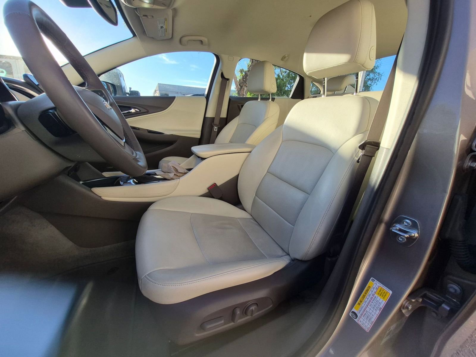 Used 2024 Chevrolet Malibu LT image 10