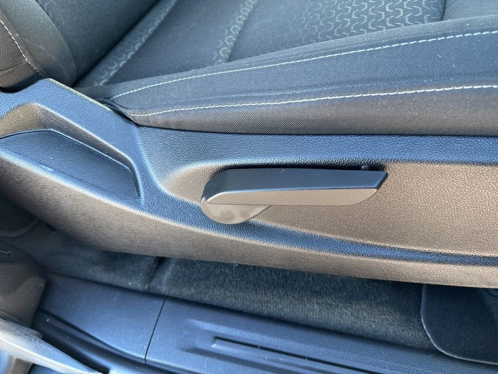 Certified 2017 GMC Canyon SLE w/ SLE Convenience Package image 21