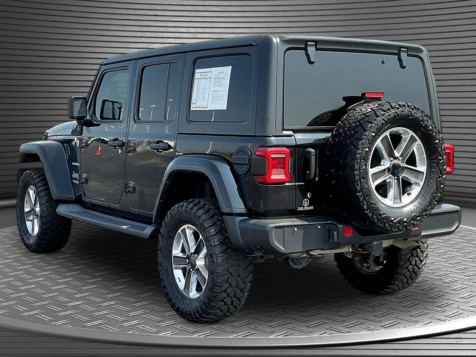Used 2019 Jeep Wrangler Unlimited Sahara AWD/4WD image 5