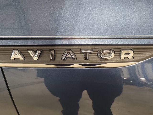 Used 2020 Lincoln Aviator Reserve w/ Equipment Group 201A image 29
