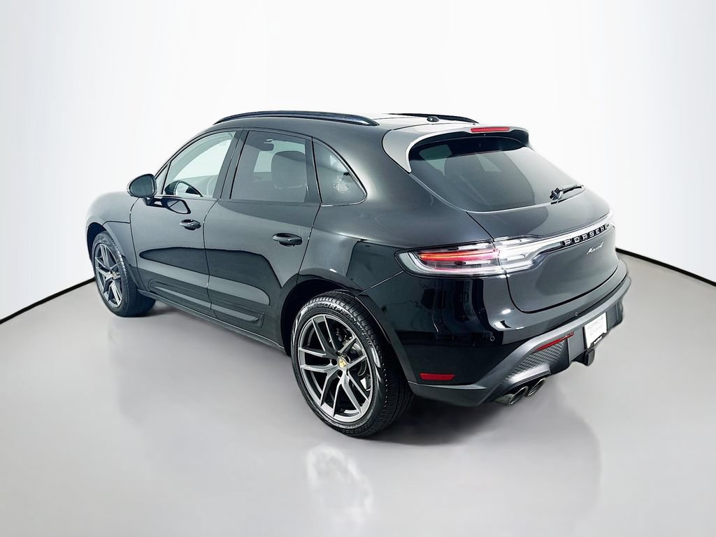 New 2026 Porsche Macan Turbo AWD/4WD image 3