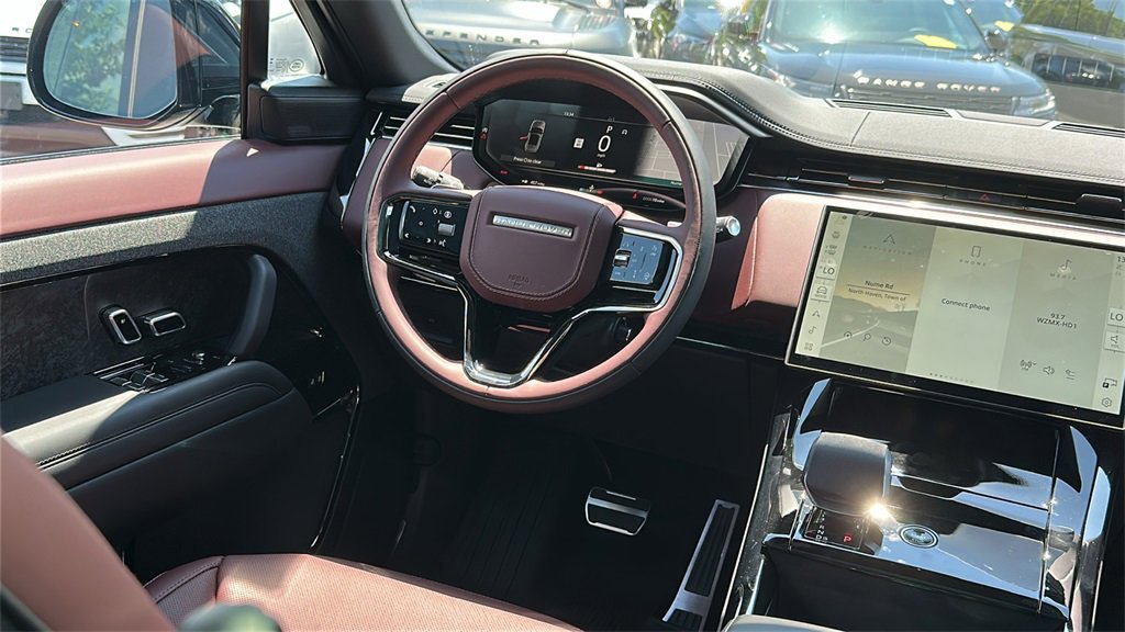 New 2025 Land Rover Range Rover Sport Dynamic SE image 25