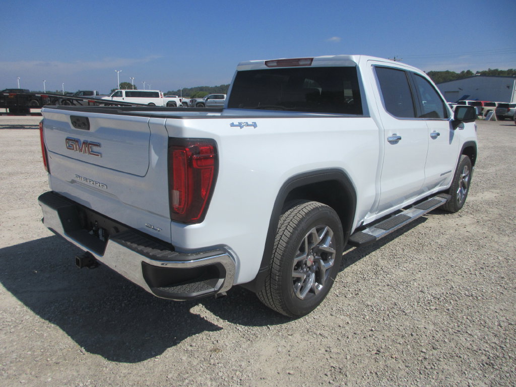 New 2026 GMC Sierra 1500 SLT w/ SLT Premium Package AWD/4WD image 5