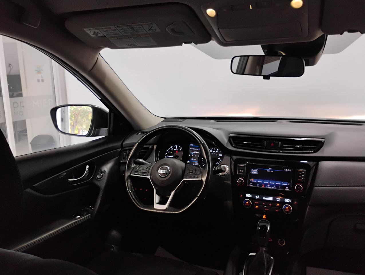 Used 2019 Nissan Rogue SV FWD image 58