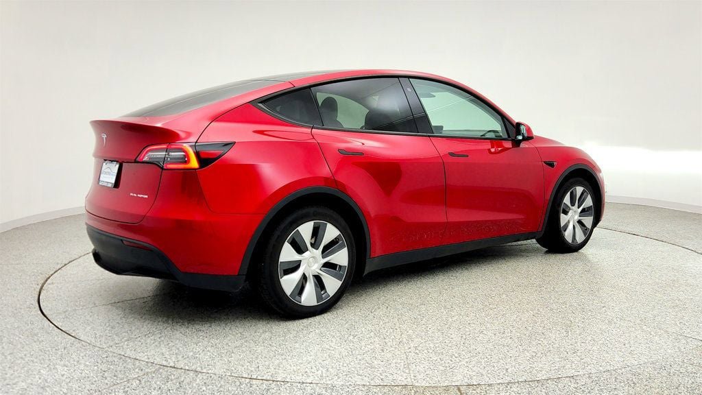 Used 2020 Tesla Model Y Long Range AWD/4WD image 5